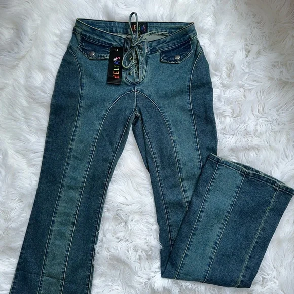 ⛅️[ Dolls Kill ] X Delia’s Hillside Sweetheart Flare Denim Jeans Lace-Up Waist - Picture 15 of 17